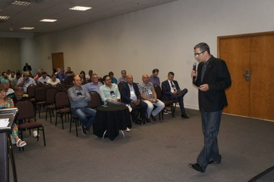 Clipping 2 - Imagem 4.jpeg